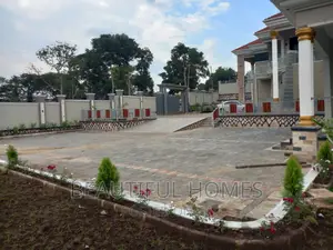 Furnished 6bdrm Mansion in Kira for sale