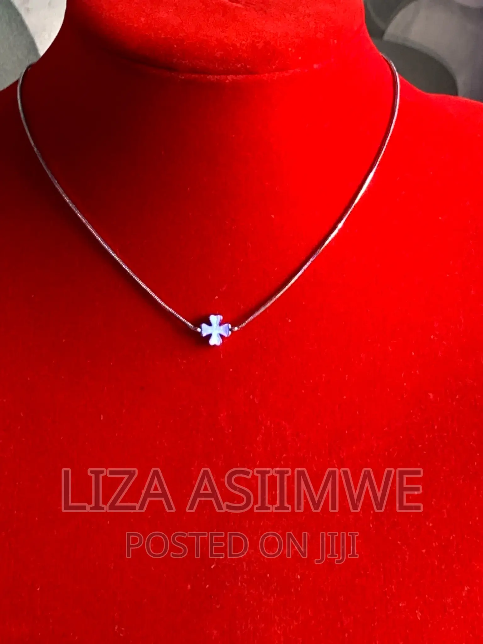 Simple Lady’S Necklaces