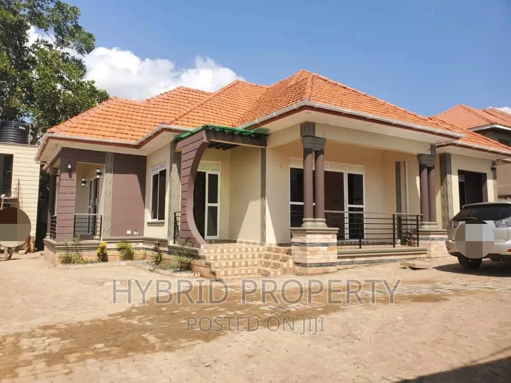 4bdrm Bungalow in Gayaza~Nakwero Along, Kira for sale