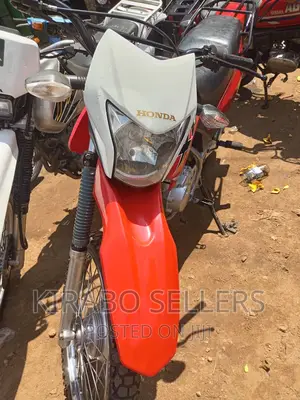 Honda RC51 2020 Red