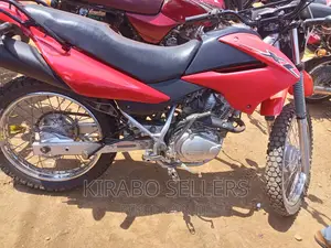 Honda RC51 2020 Red