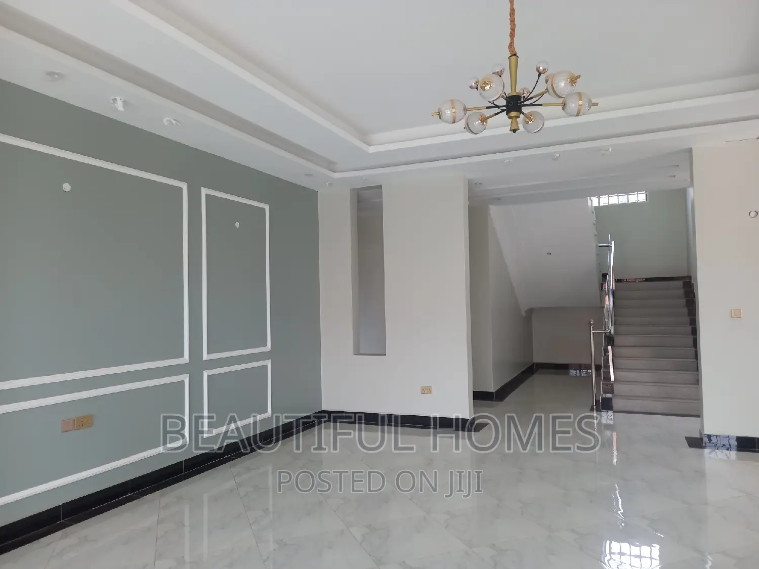 Furnished 6bdrm Mansion in Kira Tarmacked Lane, Nakawa for sale