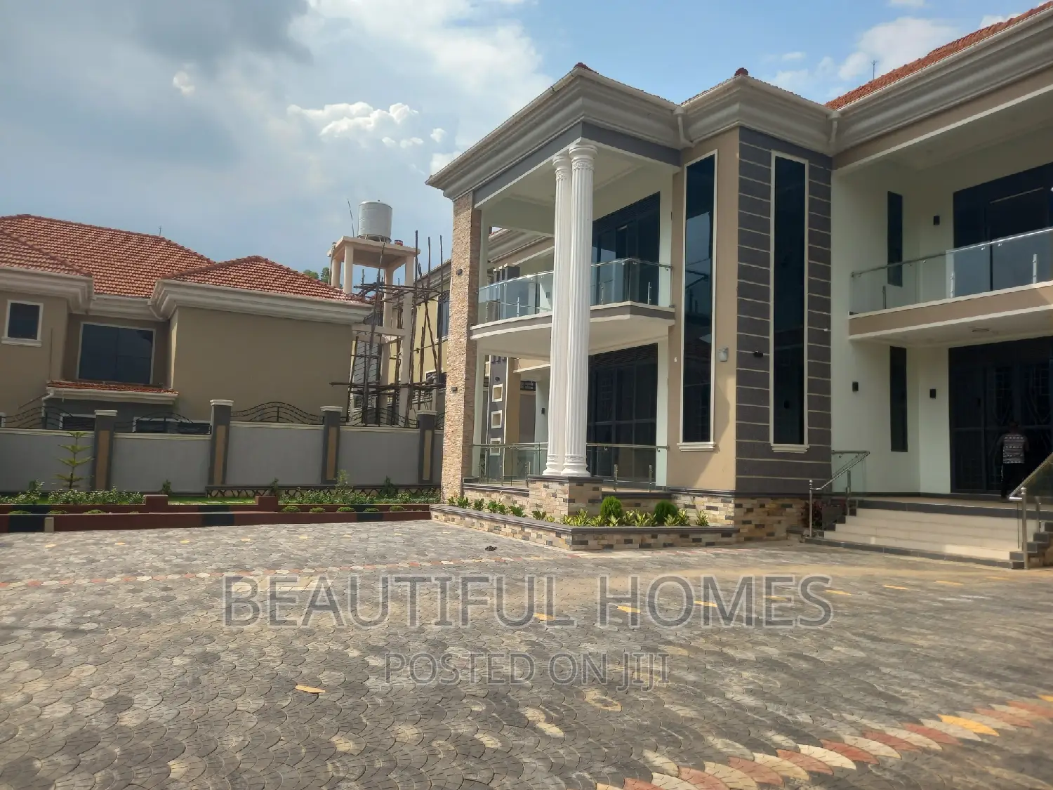 Furnished 6bdrm House in Kira Mamerito Road for sale