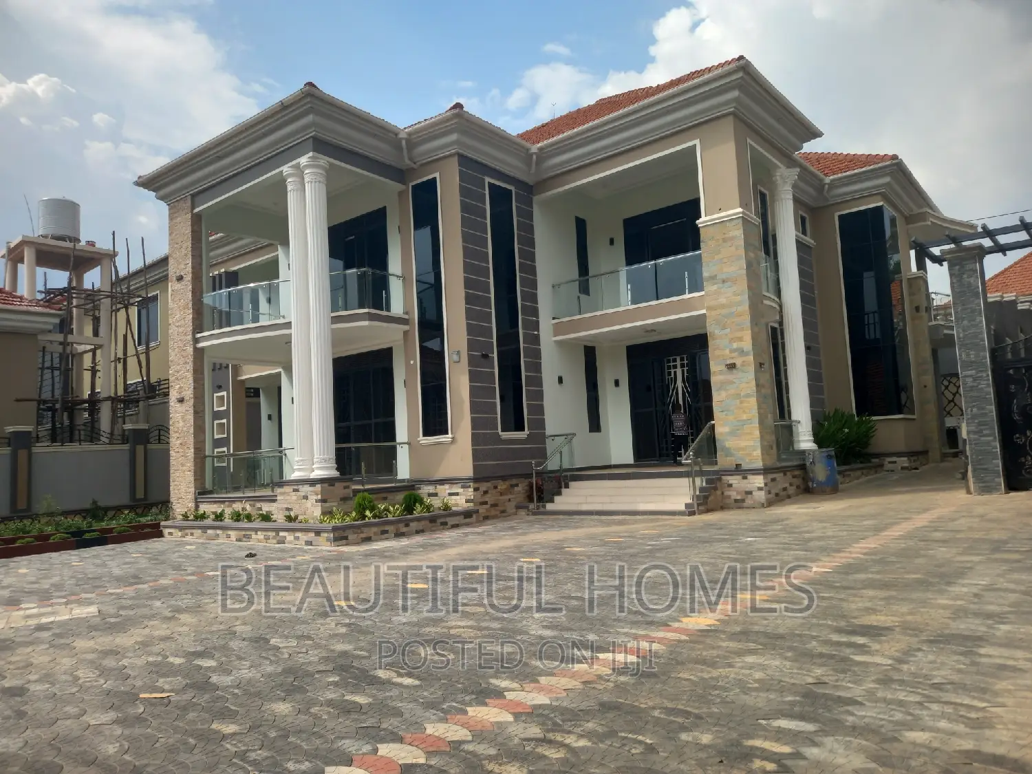 Furnished 6bdrm House in Kira Diplomat for sale