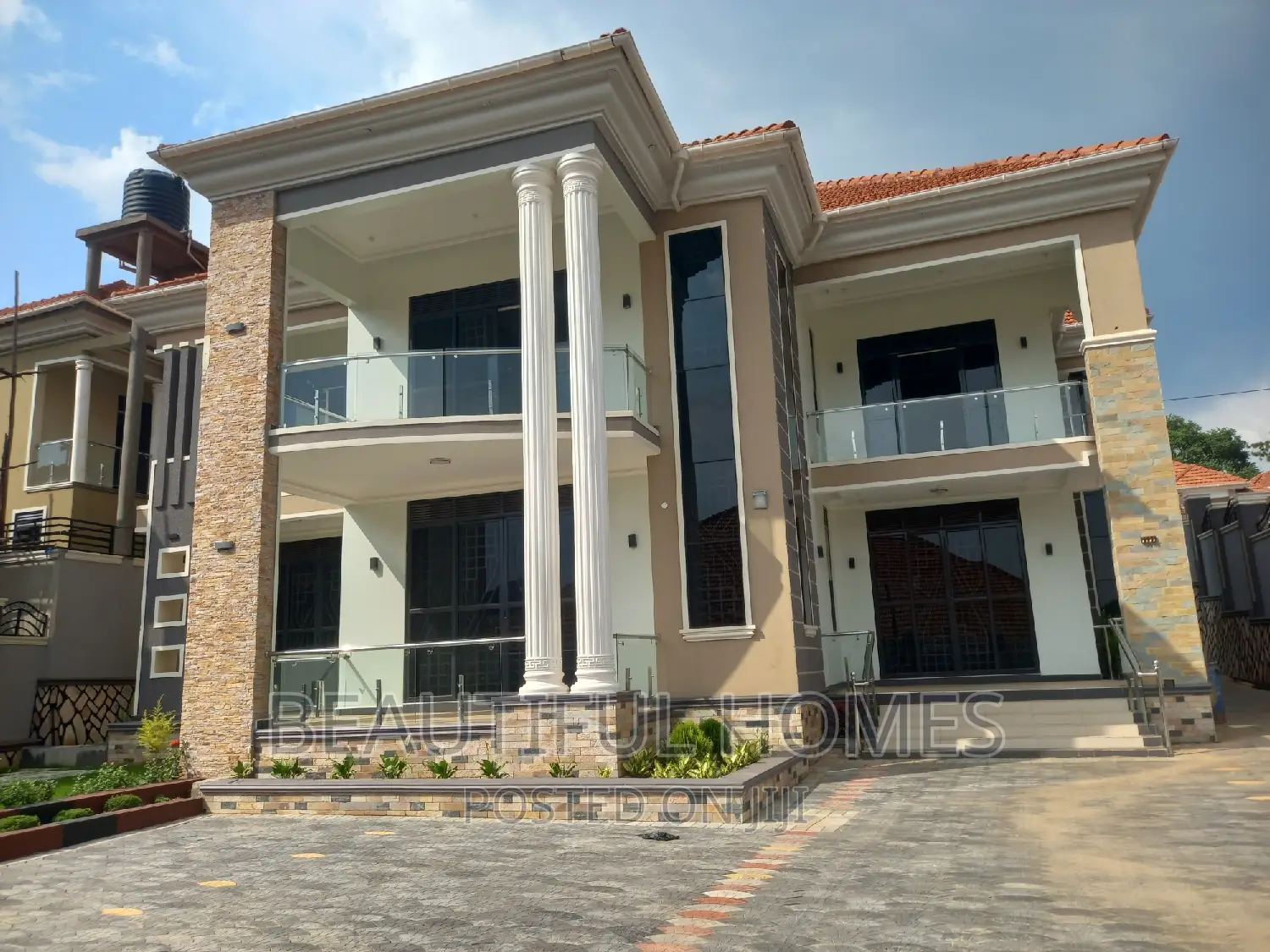 Furnished 6bdrm Mansion in Kira Posh Mamerito for sale