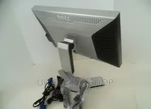 Dell 2007WFP 20" Ultrasharp LCD Monitor W/4-Port USB Hub