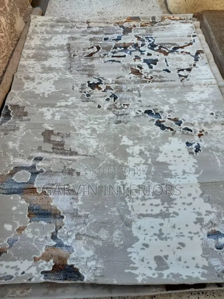 Center Carpet Available