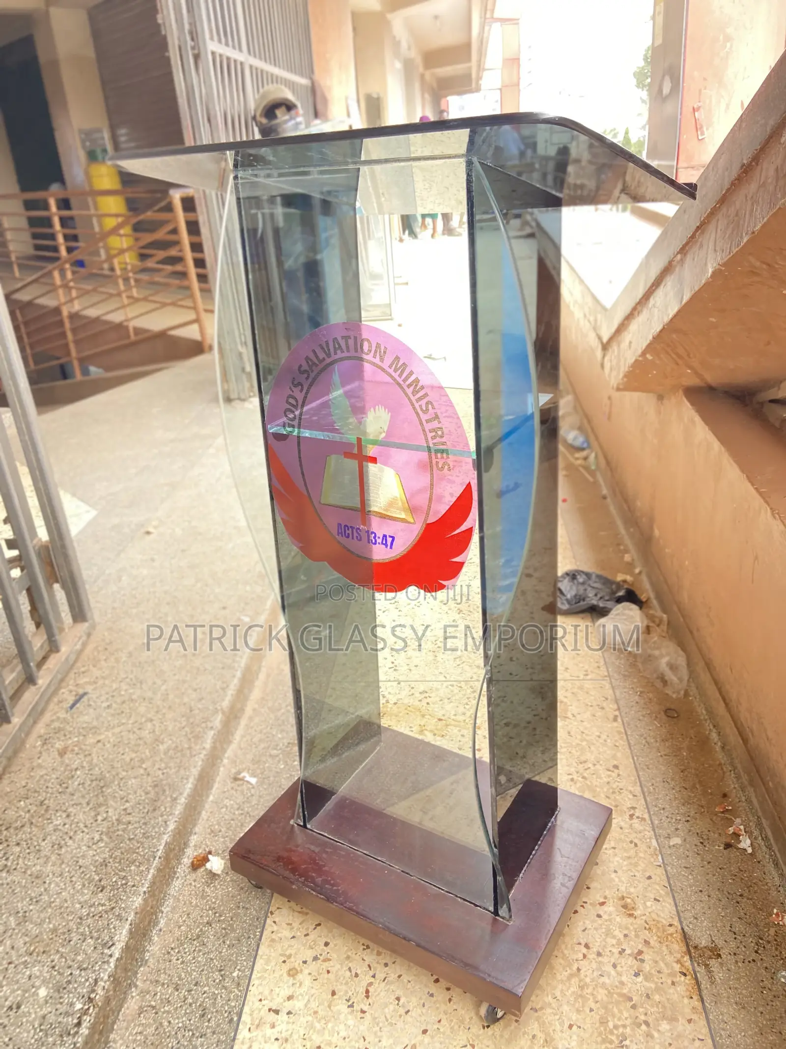 Glass Podium
