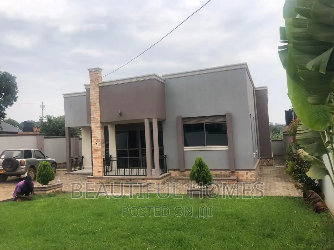Furnished 4bdrm Bungalow in Kira for sale