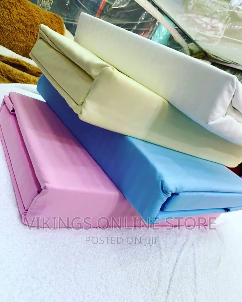 Hotel Collection Bedsheets With Two Pillowcases