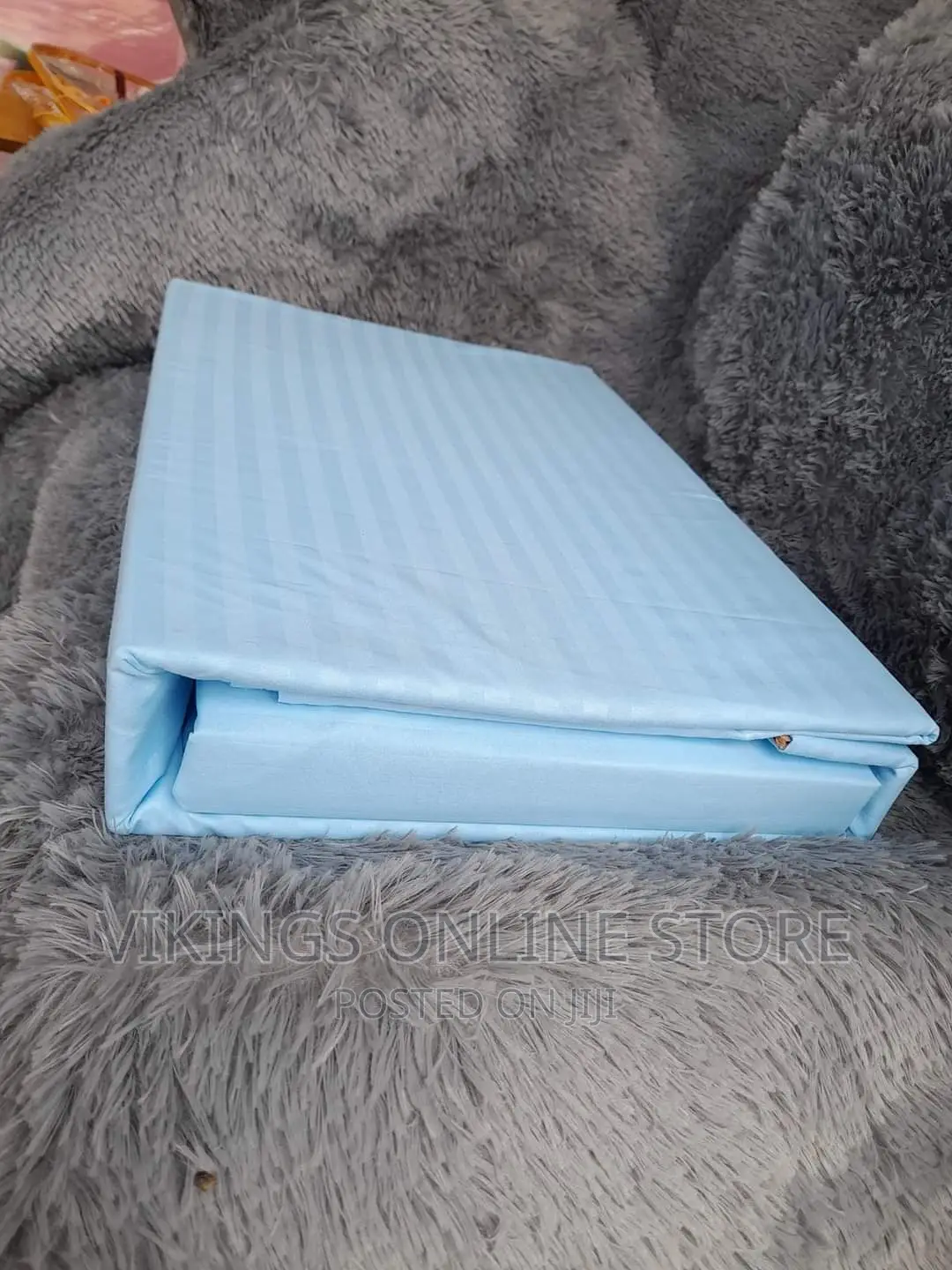 Hotel Collection Bedsheets With Two Pillowcases