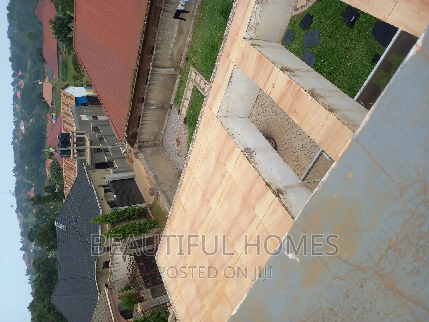 Furnished 6bdrm Mansion in Nakwero, Kira for sale