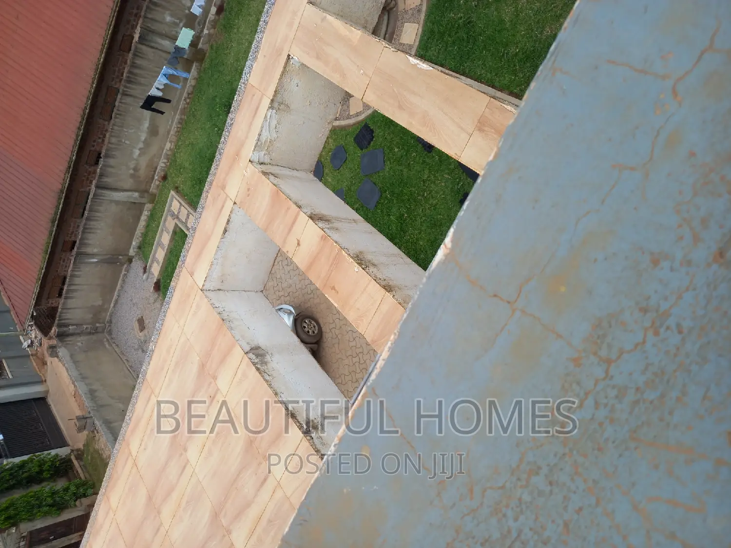 Furnished 6bdrm Mansion in Nakwero, Kira for sale