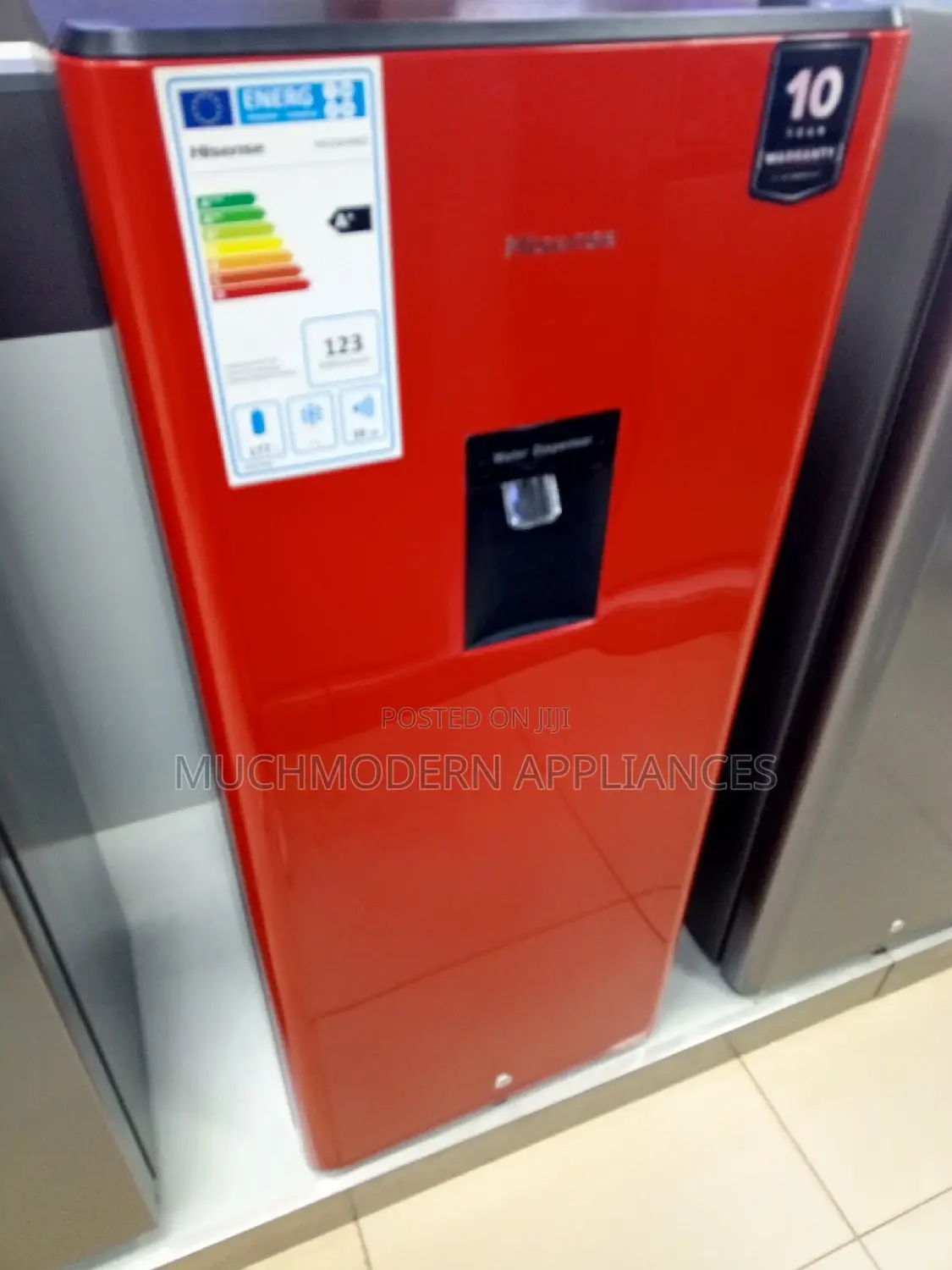 Hisense 229 Litres Single Door Fridge With Water Dispenser