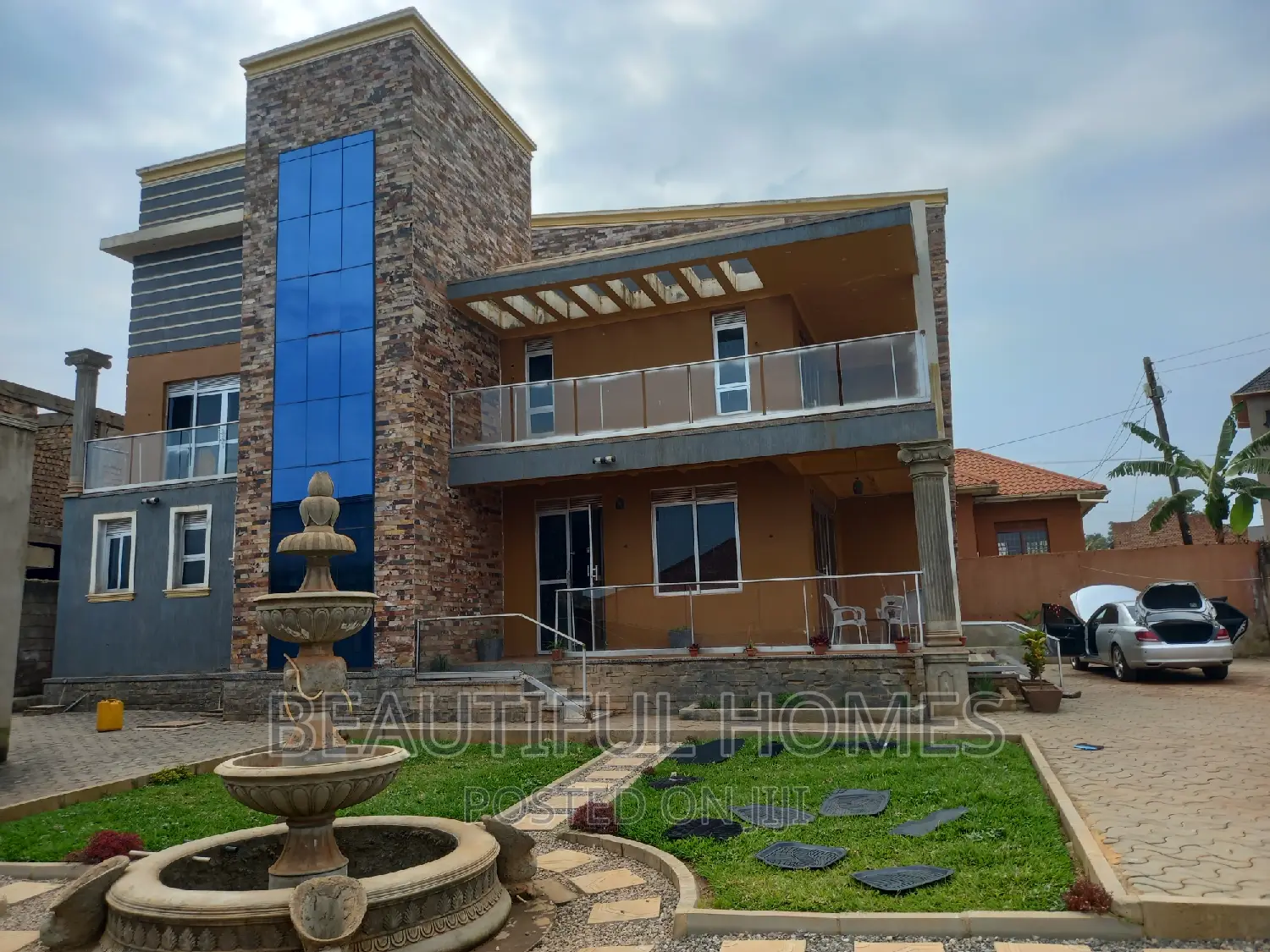 Furnished 6bdrm Mansion in Nakwero, Kira for sale