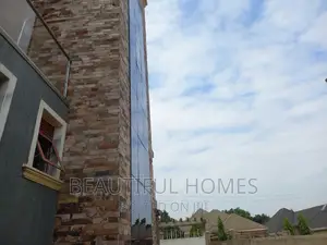Furnished 6bdrm Duplex in Nakwero Nice, Kira for sale