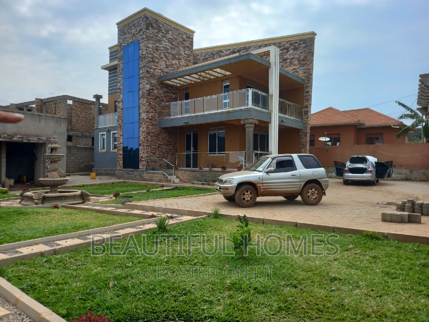 Furnished 6bdrm Mansion in Nakwero, Kira for sale
