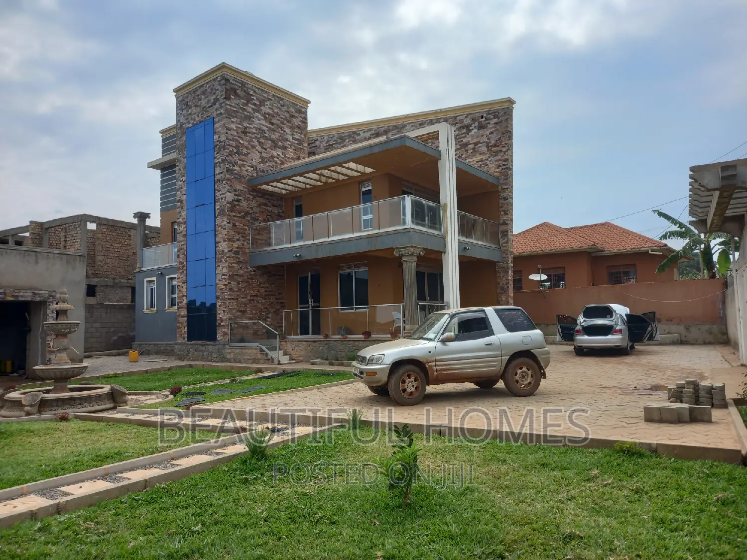 Furnished 6bdrm Mansion in Nakwero, Kira for sale