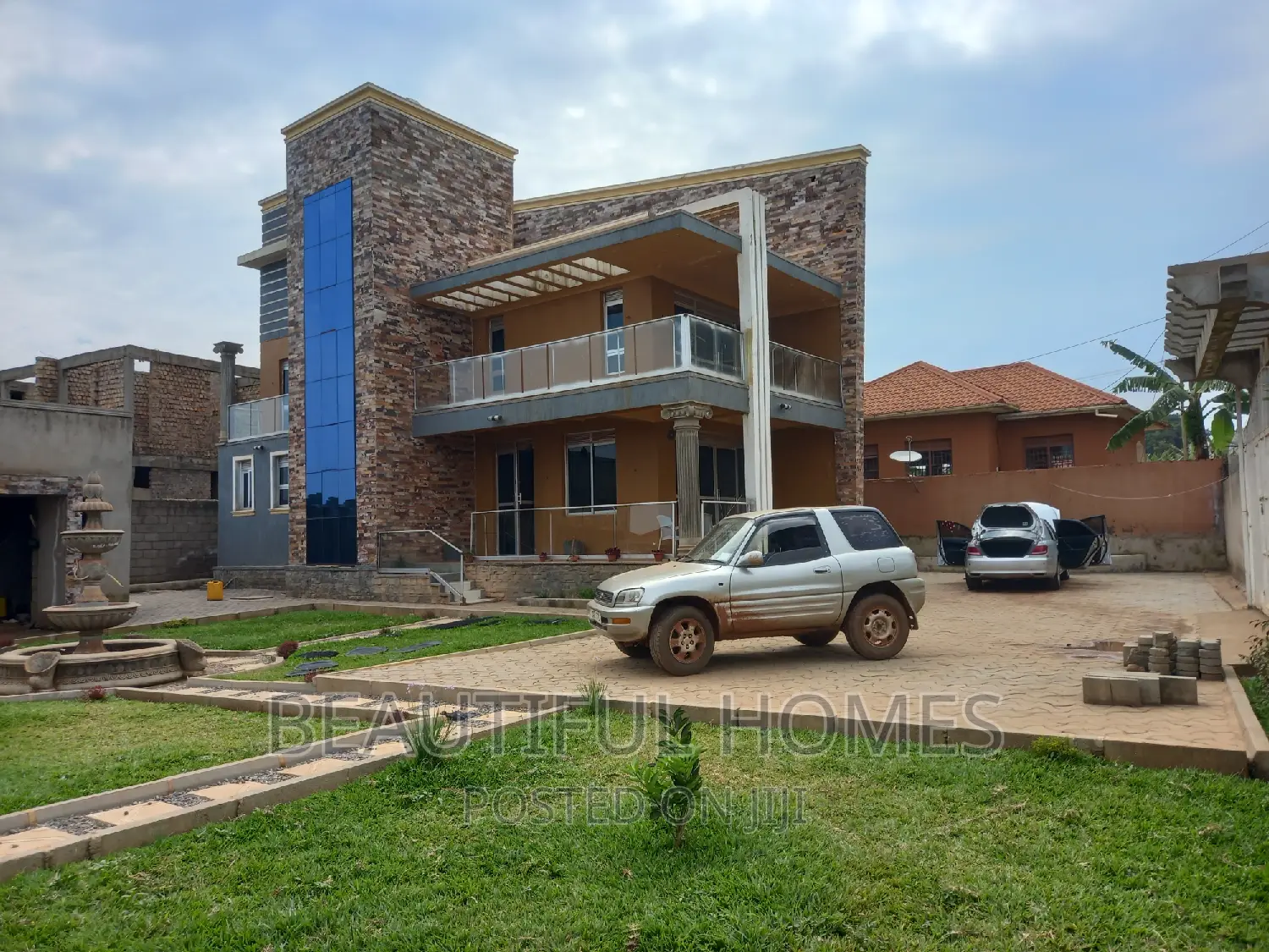 Furnished 6bdrm Mansion in Nakwero, Kira for sale