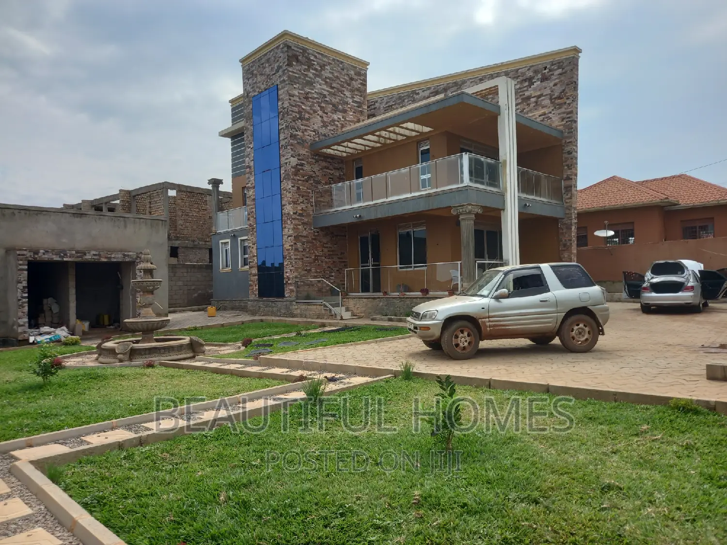 Furnished 6bdrm Mansion in Nakwero, Kira for sale