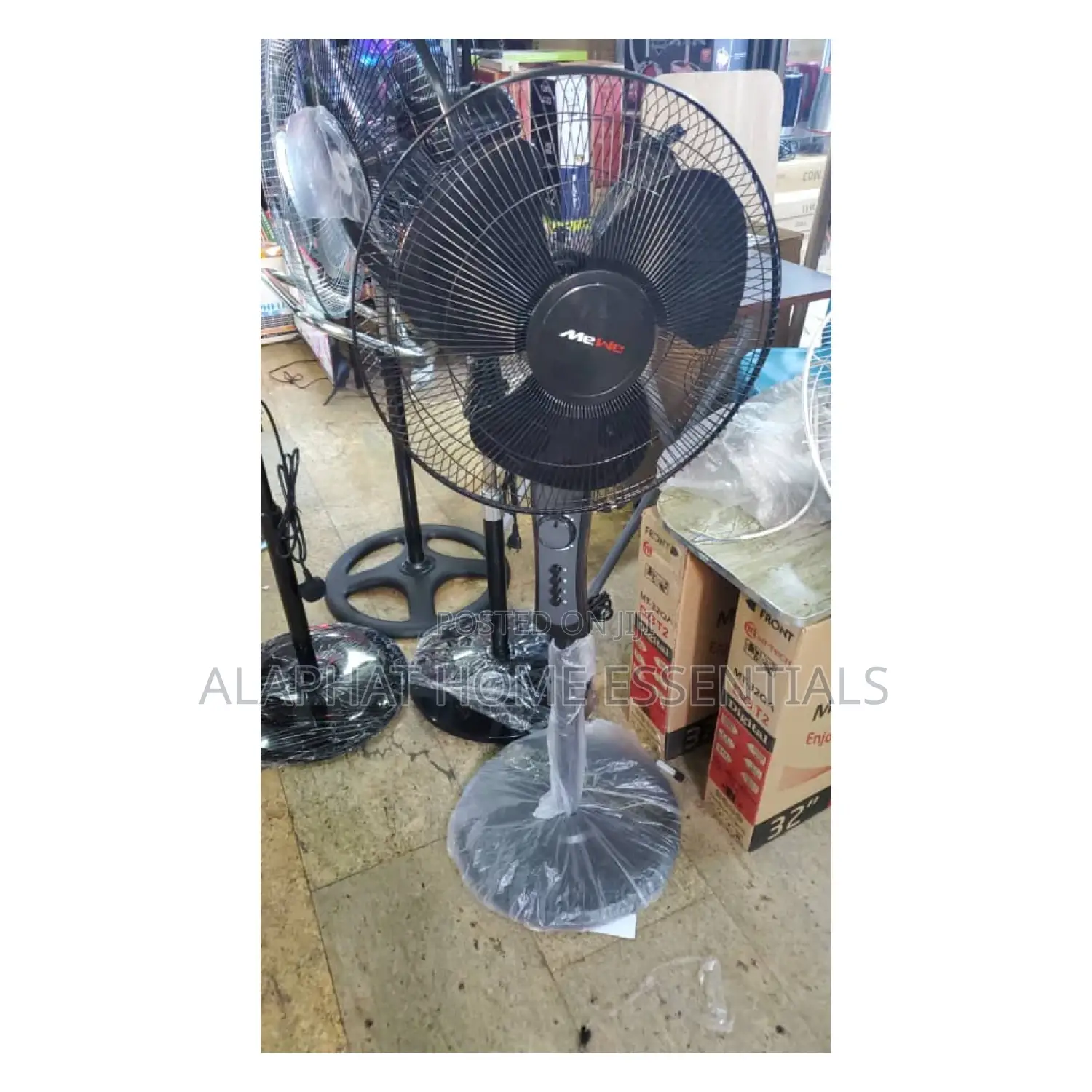 Mewe Stand Fan