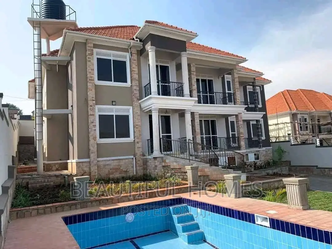 Furnished 7bdrm Mansion in Kigo Munyonyo Lake, Central Division