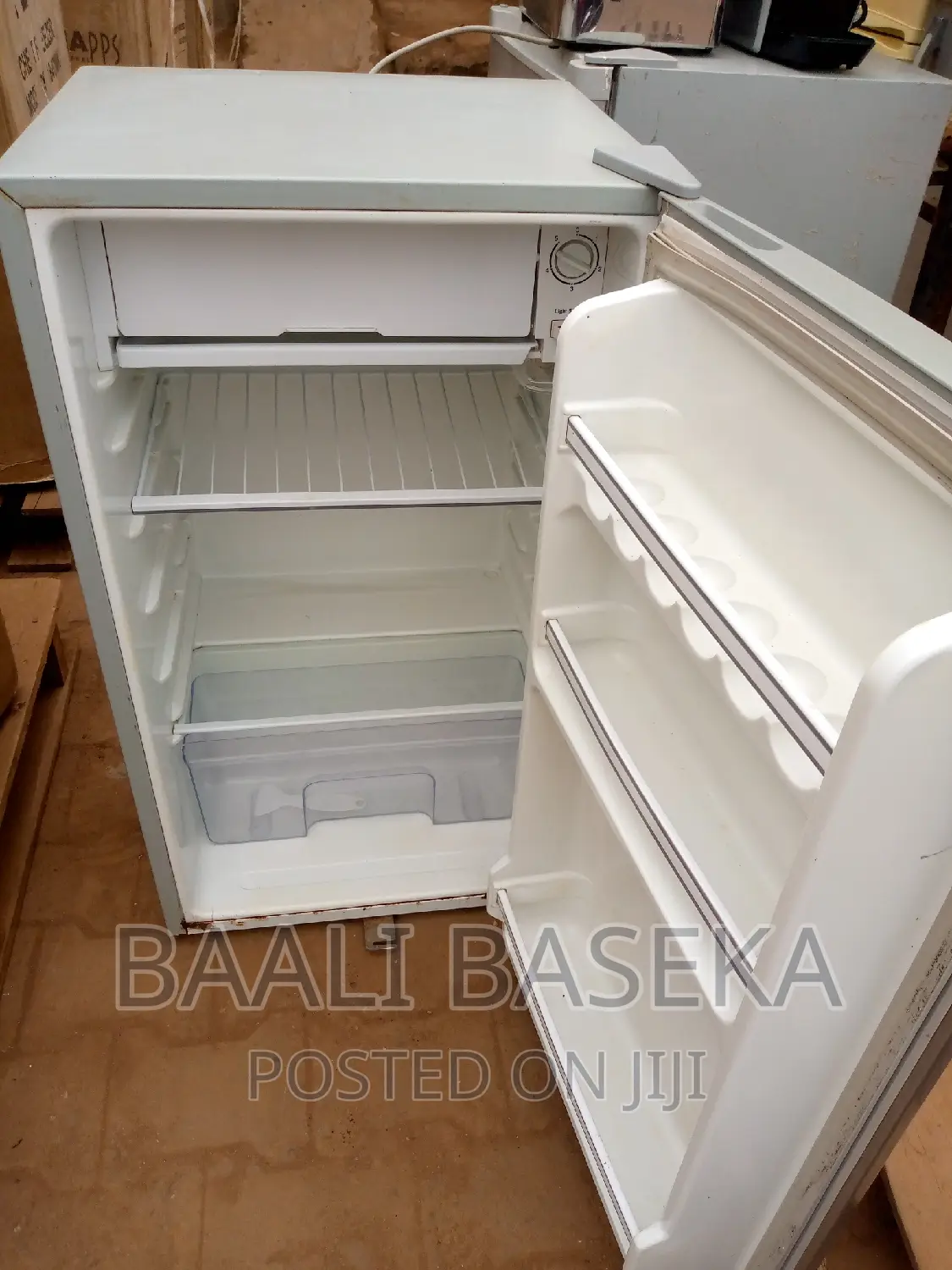 Fridge/Refrigerator/Adh 120ltrs/2years Warranty