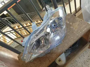 Headlamps Premio 2008- 2009