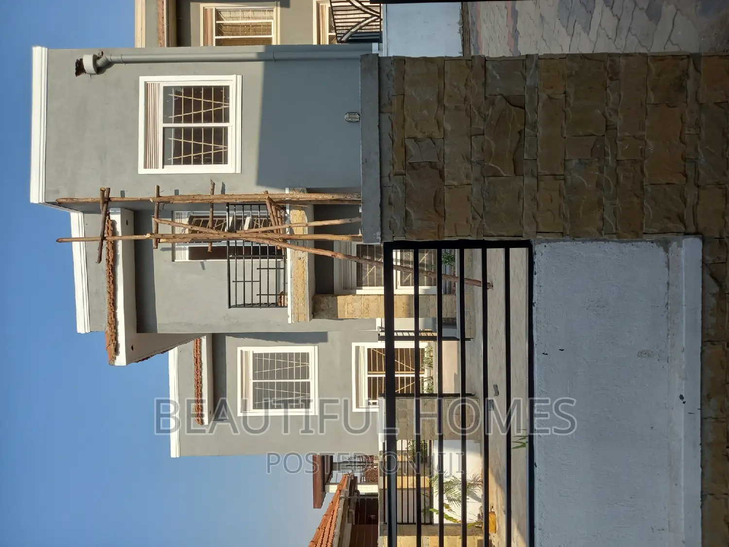 Furnished 4bdrm Villa in Kira Tarmacked Gated for sale