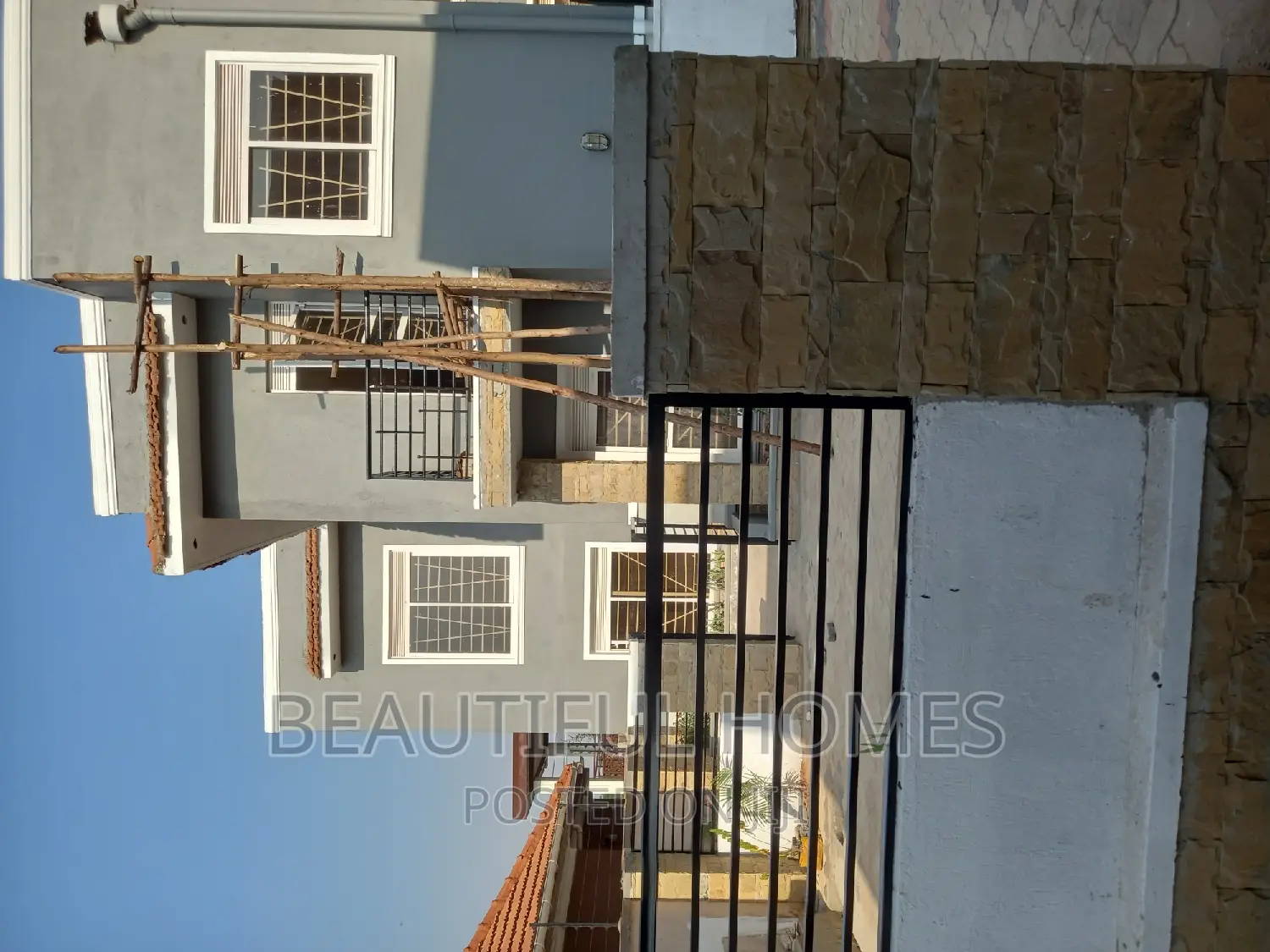 Furnished 4bdrm Villa in Kira Tarmacked Gated for sale