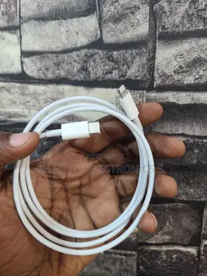 Original Apple USB C to Lightning Cable 1 Metre