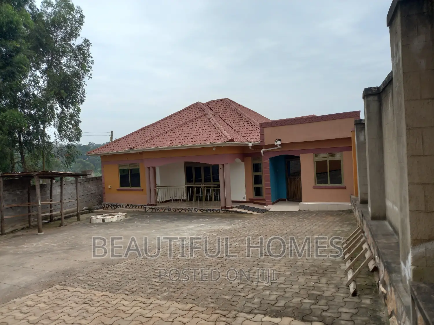 Furnished 4bdrm Bungalow in Canaan Estates, Kira for sale