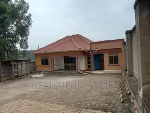 Furnished 4bdrm Bungalow in Canaan Estates, Kira for sale