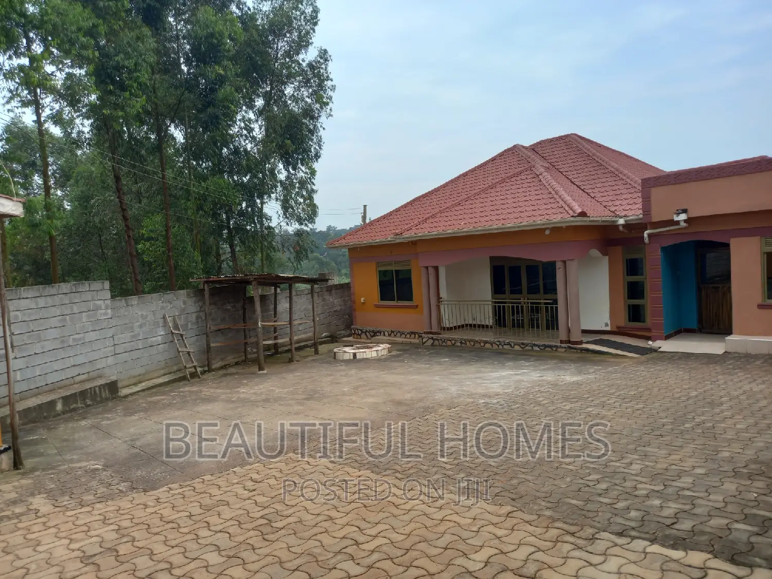 Furnished 4bdrm Bungalow in Canaan Estates, Kira for sale