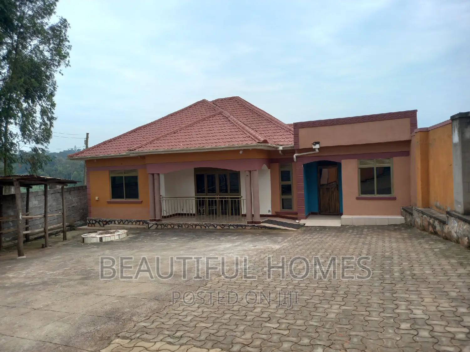 Furnished 4bdrm House in Nakwero, Kira for sale