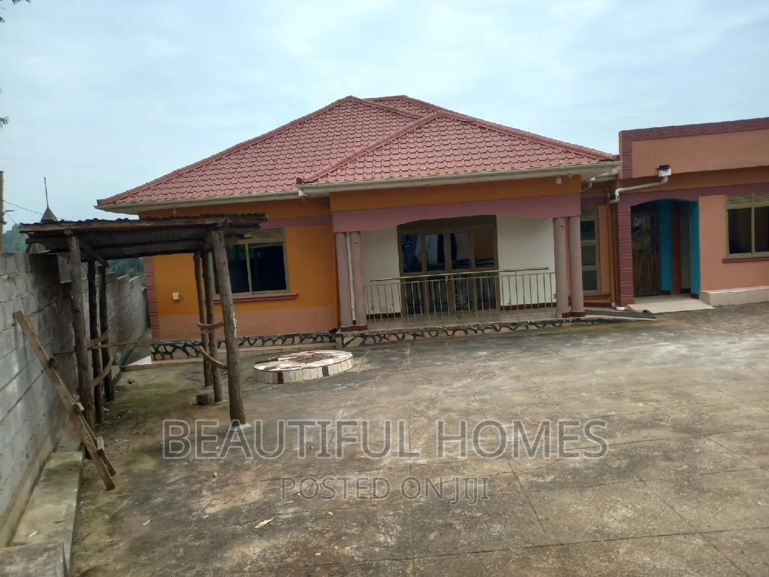 Furnished 4bdrm House in Nakwero, Kira for sale