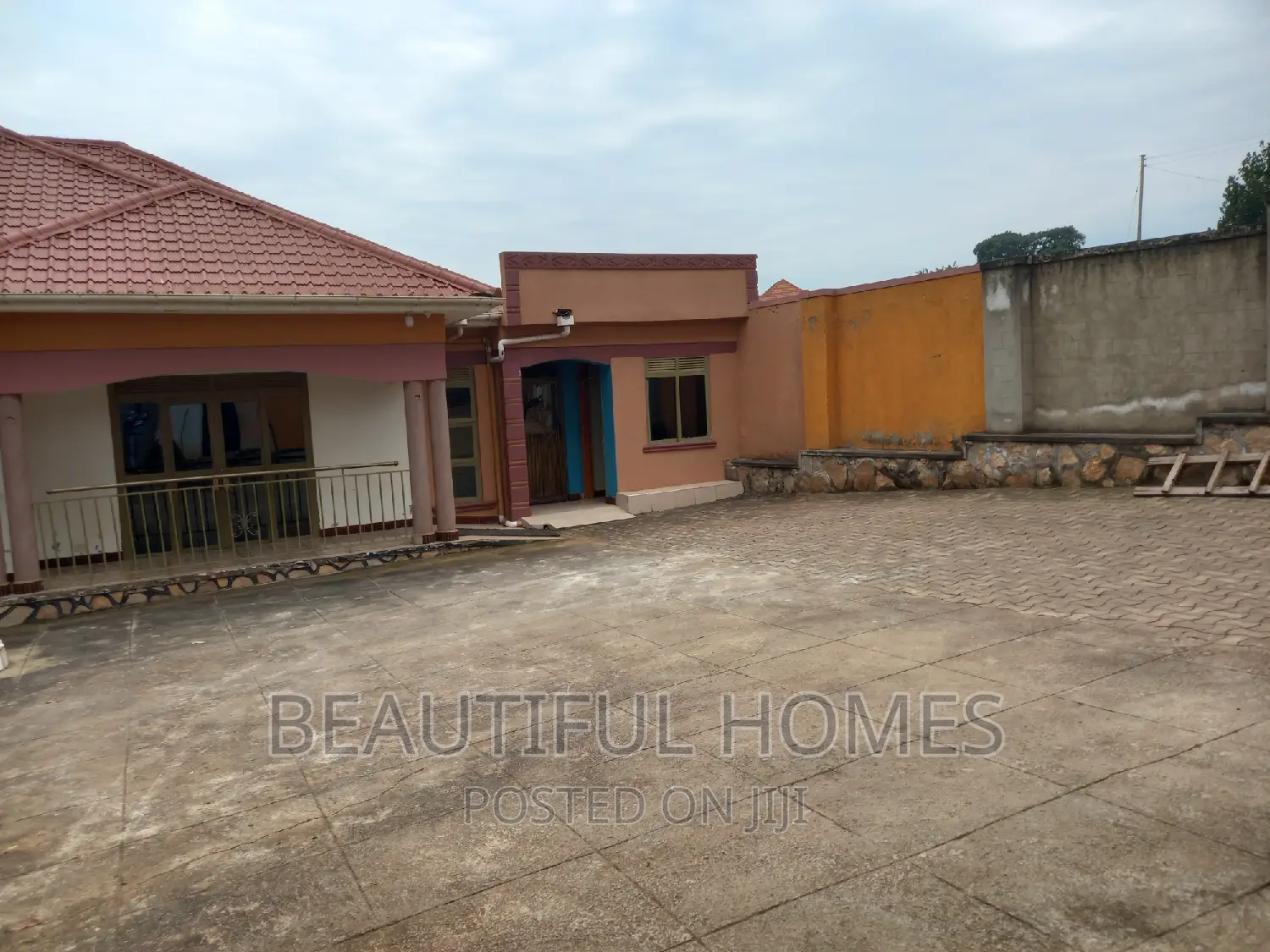 Furnished 4bdrm House in Nakwero, Kira for sale
