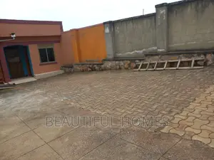 Furnished 4bdrm Maisonette in Nakwero, Kira for sale