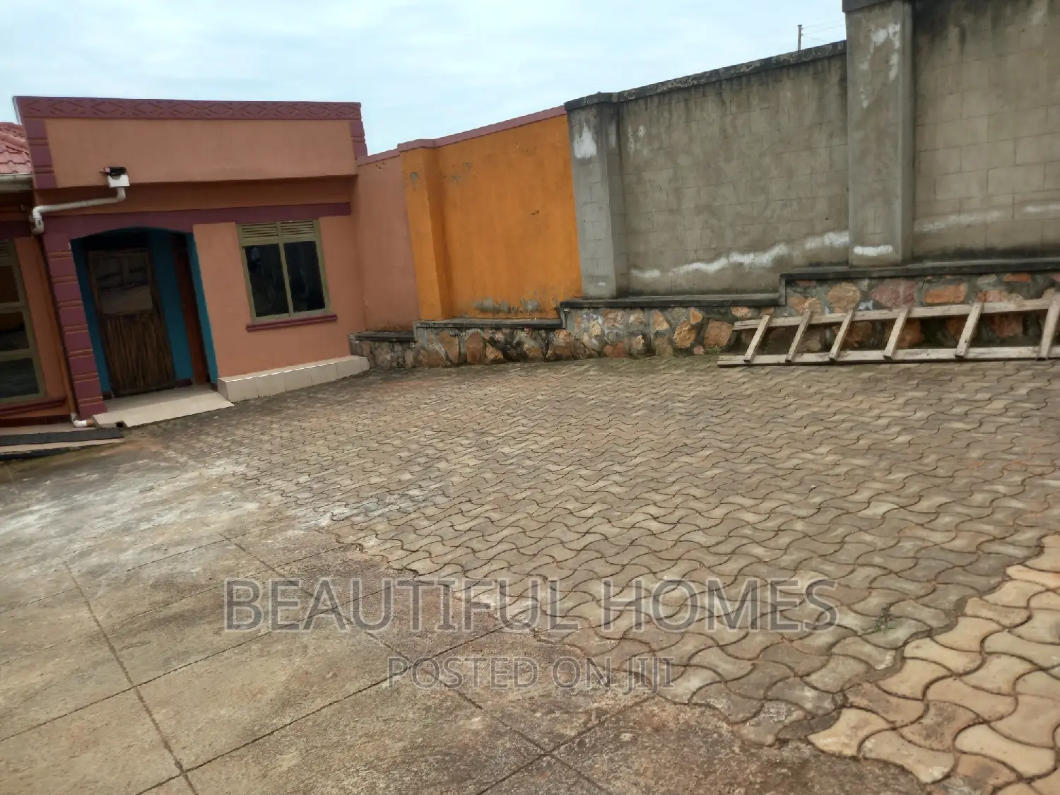 Furnished 4bdrm House in Nakwero, Kira for sale