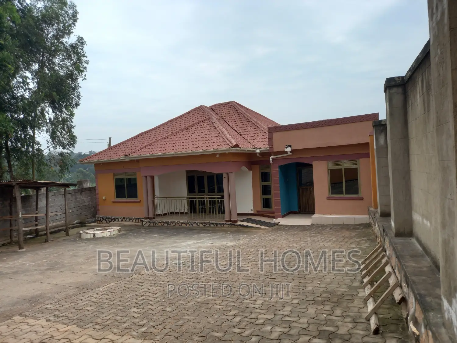 Furnished 4bdrm House in Nakwero, Kira for sale