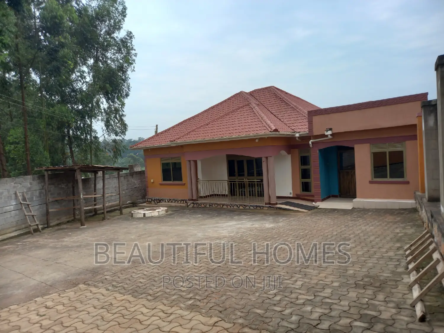 Furnished 4bdrm House in Nakwero, Kira for sale