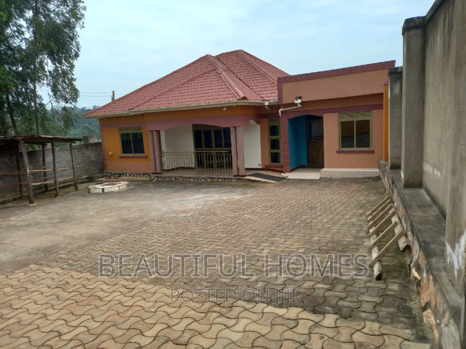 Furnished 4bdrm House in Nakwero, Kira for sale