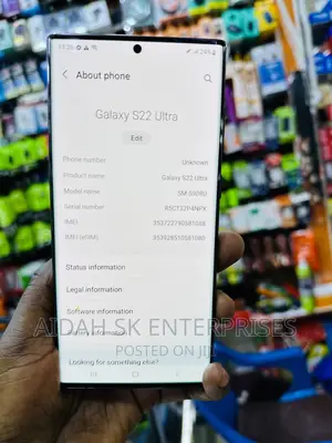 Photo - Samsung Galaxy S22 Ultra 128 GB Purple