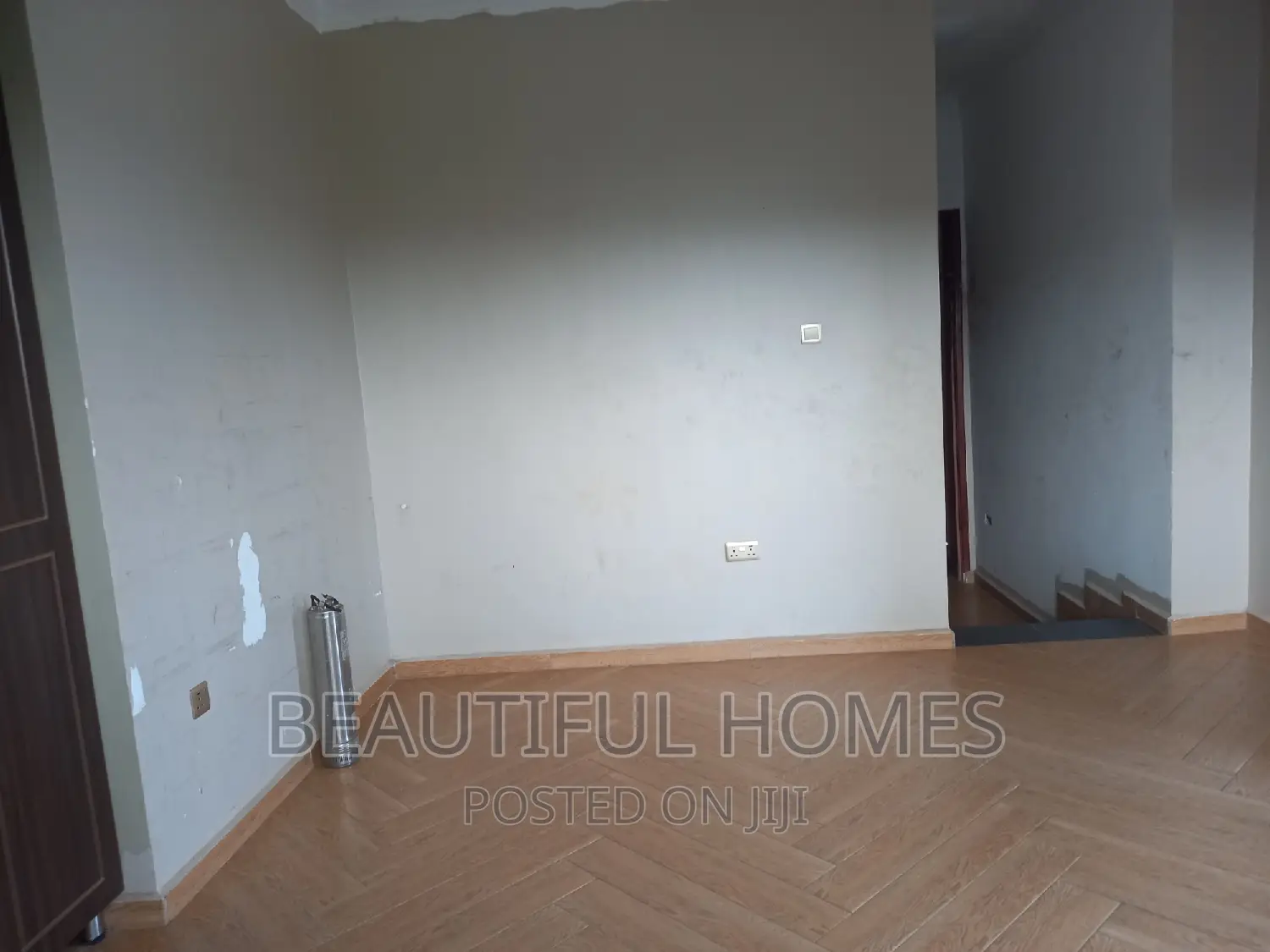 Furnished 6bdrm Mansion in Kisaasi Bukoto, Nakawa for sale