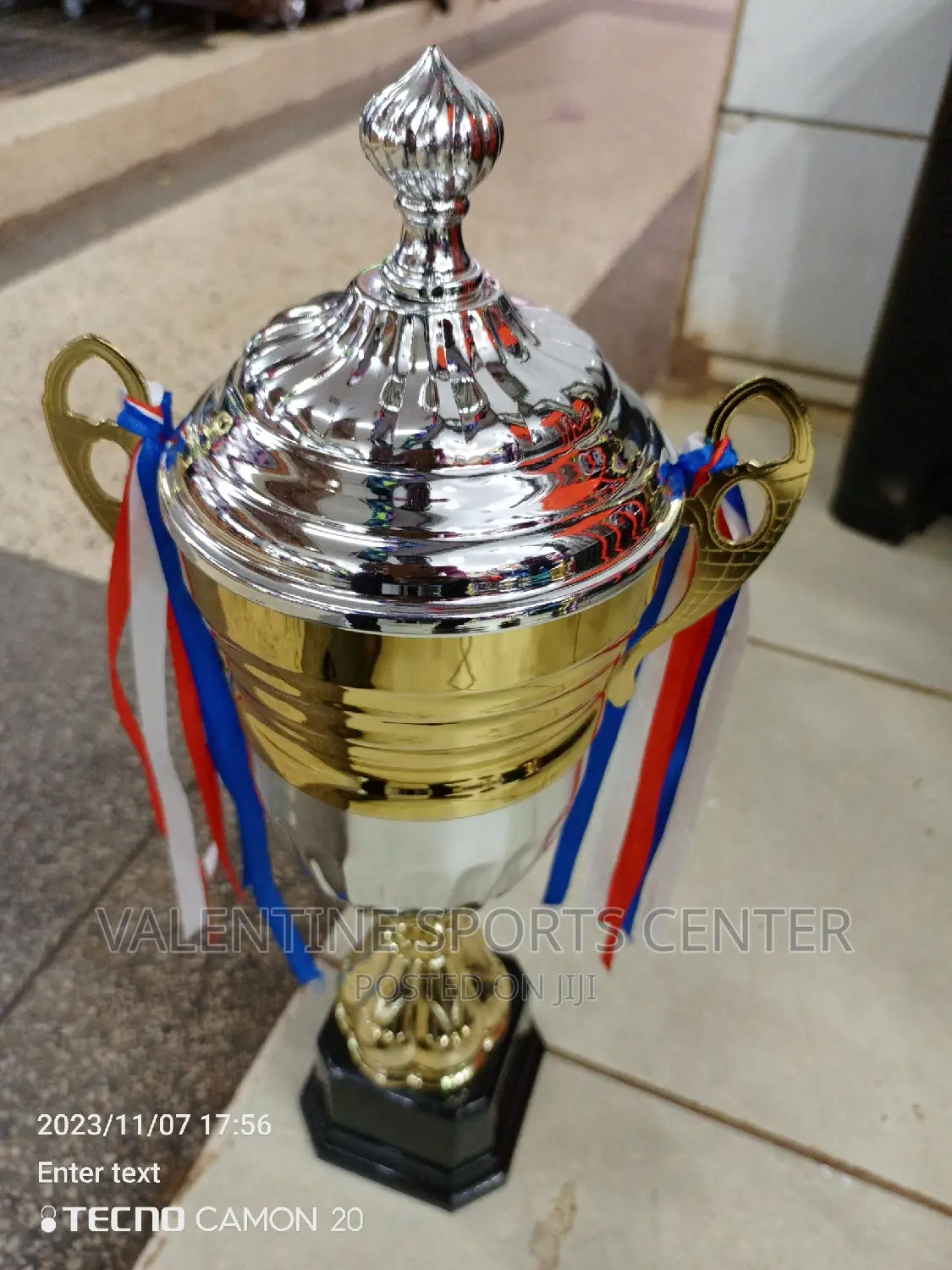 Trophy Gold Original Material