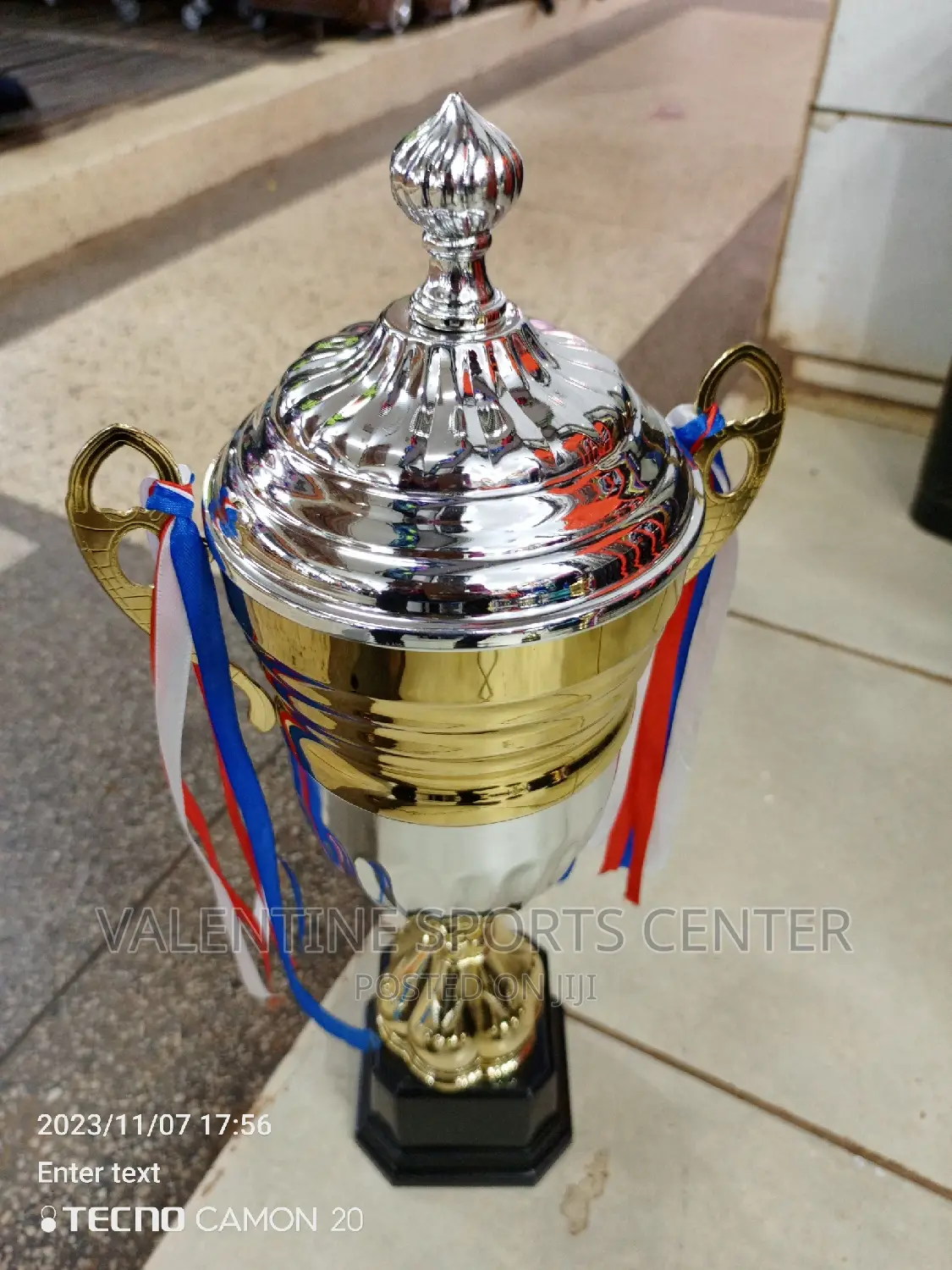 Trophy Gold Original Material