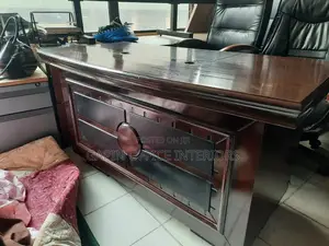 Executive Office Table of Size 140cm