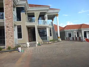 Furnished 6bdrm Mansion in Kira Mamerito for sale
