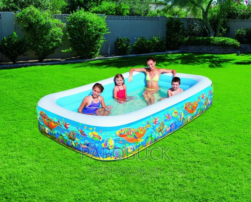 Classic Bestway Swimming Pool