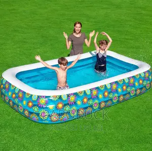 Classic Bestway Swimming Pool